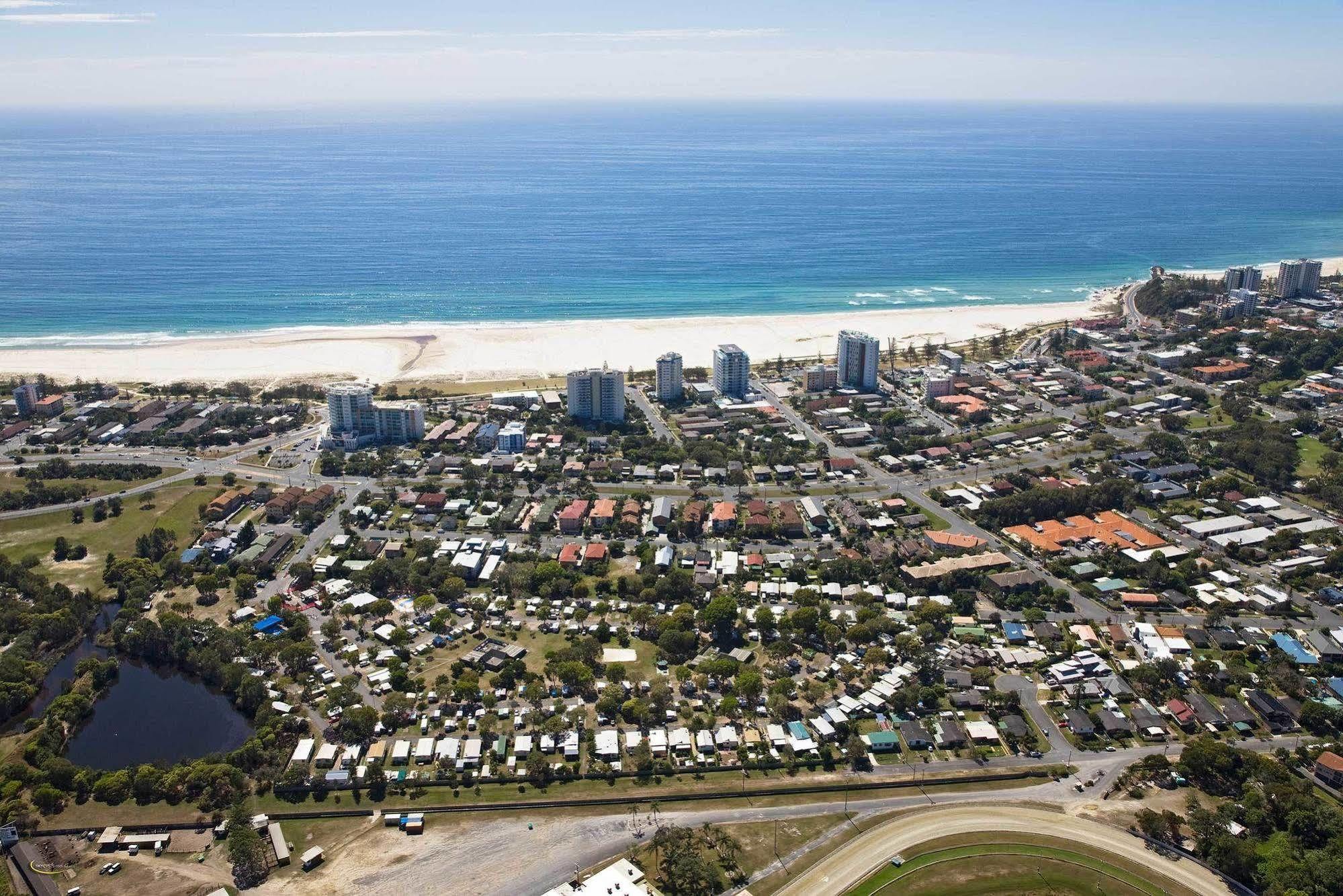 Kirra Beach Tourist Park 库伦加塔 外观 照片
